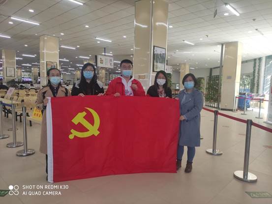 说明: 534C4529A9CDD8E6EE61DE30A3673B4B