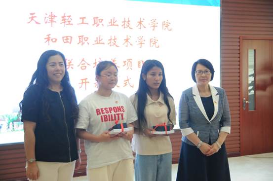 说明: DSC_6045